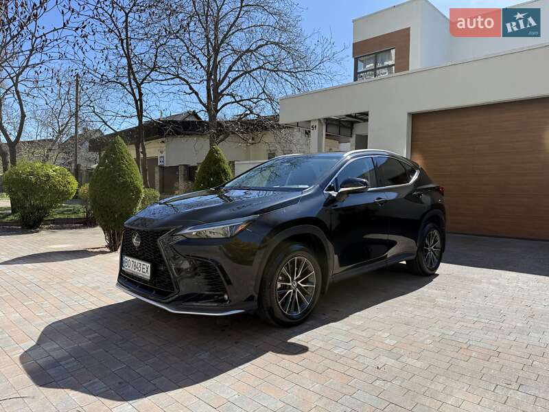 Внедорожник / Кроссовер Lexus NX 2022 в Киеве