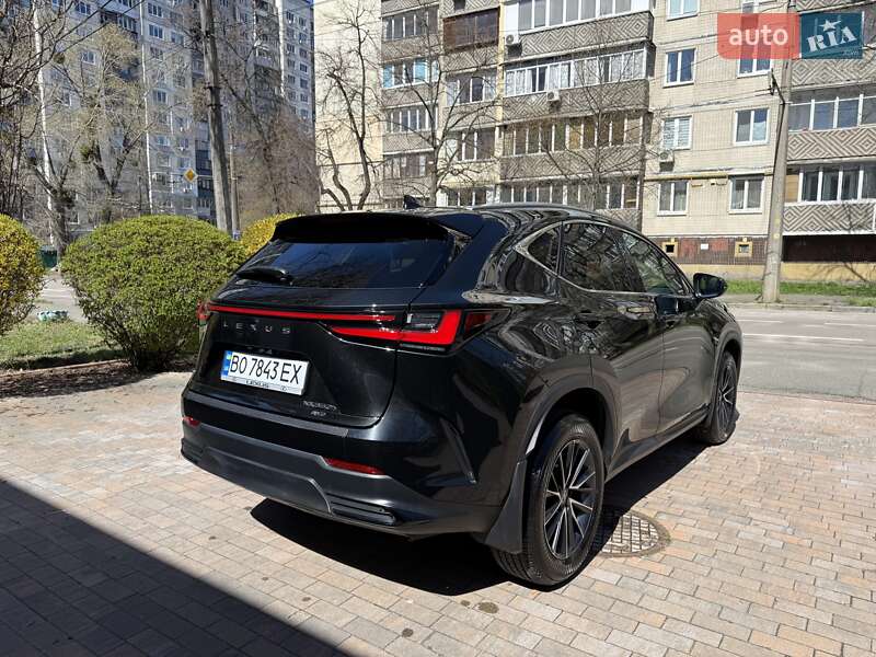 Внедорожник / Кроссовер Lexus NX 2022 в Киеве