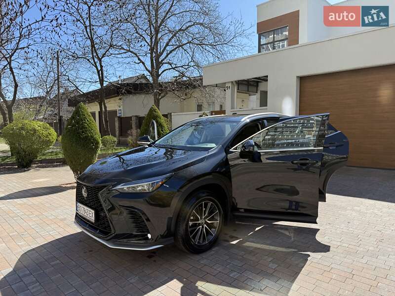 Внедорожник / Кроссовер Lexus NX 2022 в Киеве