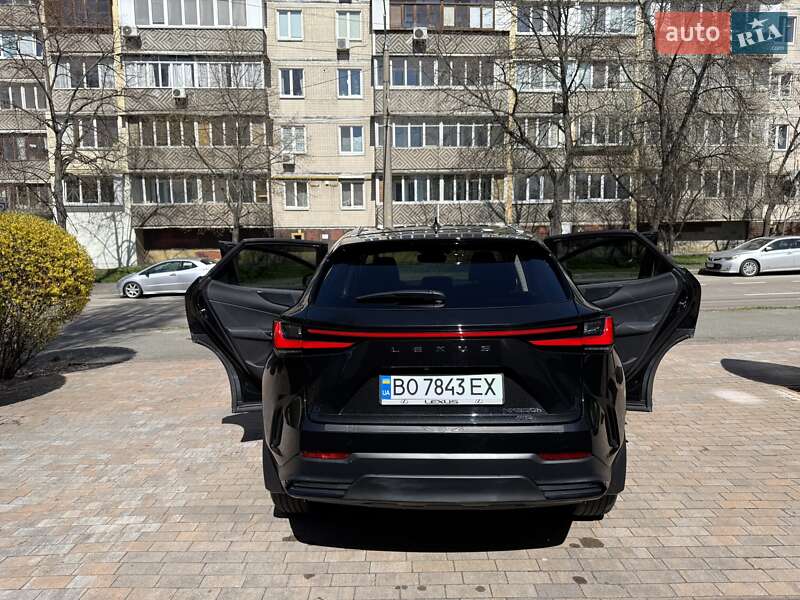 Внедорожник / Кроссовер Lexus NX 2022 в Киеве