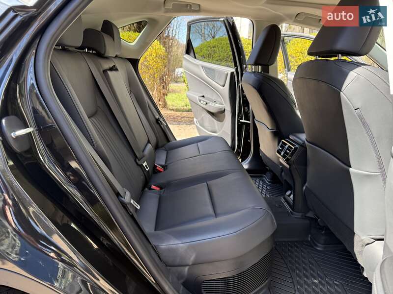 Внедорожник / Кроссовер Lexus NX 2022 в Киеве