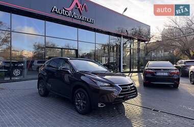 Внедорожник / Кроссовер Lexus NX 2015 в 