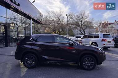 Внедорожник / Кроссовер Lexus NX 2015 в 