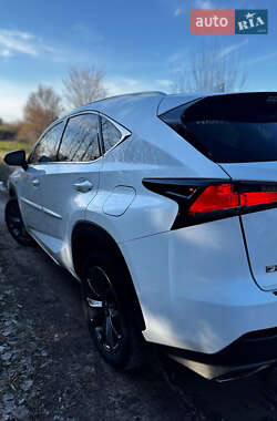 Внедорожник / Кроссовер Lexus NX 2018 в 