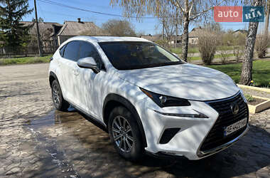 Внедорожник / Кроссовер Lexus NX 2018 в 