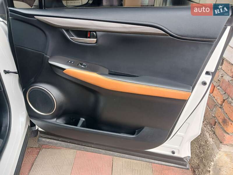 Внедорожник / Кроссовер Lexus NX 2020 в Киеве