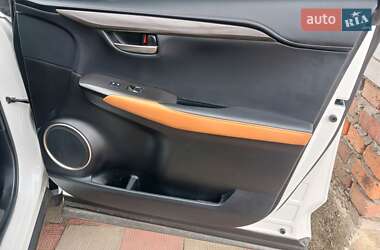 Внедорожник / Кроссовер Lexus NX 2020 в 