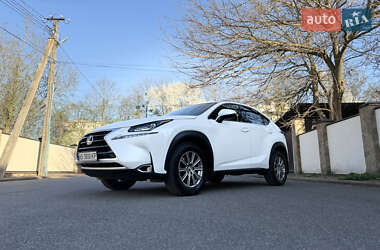 Внедорожник / Кроссовер Lexus NX 2015 в 