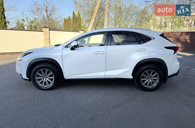Внедорожник / Кроссовер Lexus NX 2015 в 