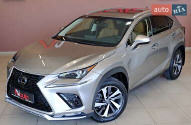 Внедорожник / Кроссовер Lexus NX 2018 в 