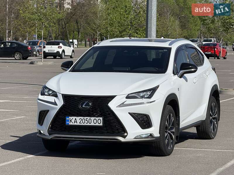 Позашляховик / Кросовер Lexus NX 2018 в Києві