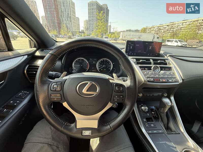 Позашляховик / Кросовер Lexus NX 2018 в Києві
