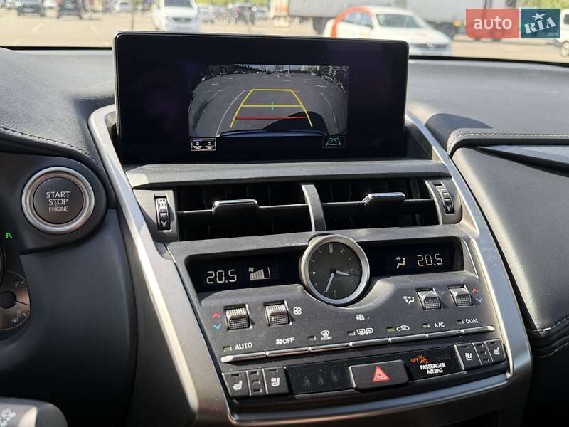 Позашляховик / Кросовер Lexus NX 2018 в Києві