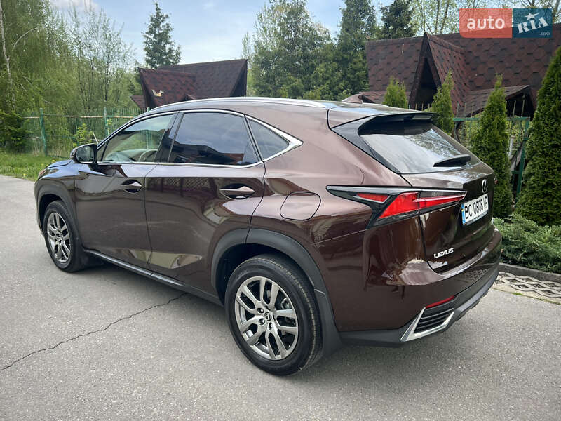 Позашляховик / Кросовер Lexus NX 2019 в Стрию