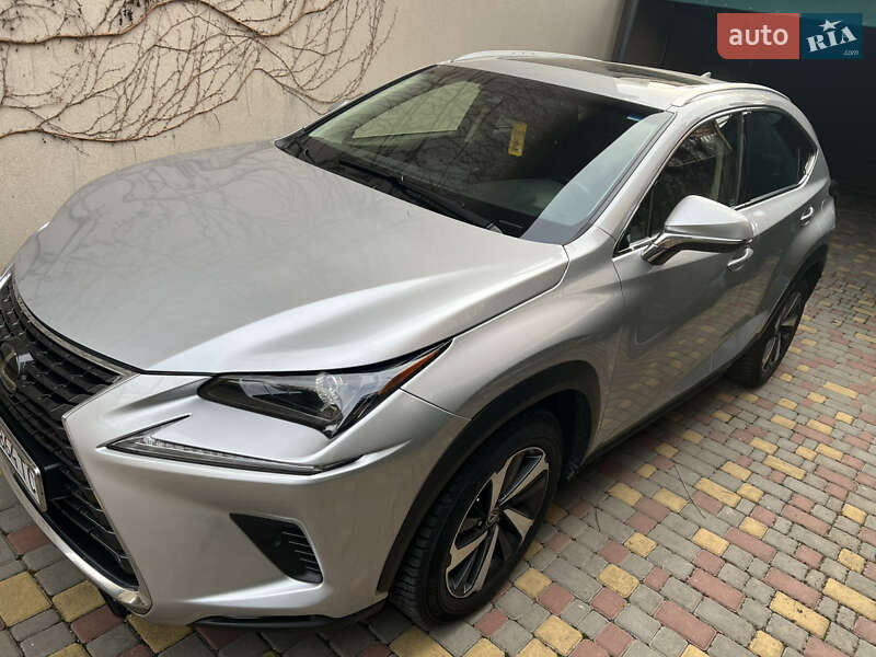 Внедорожник / Кроссовер Lexus NX 2019 в Одессе