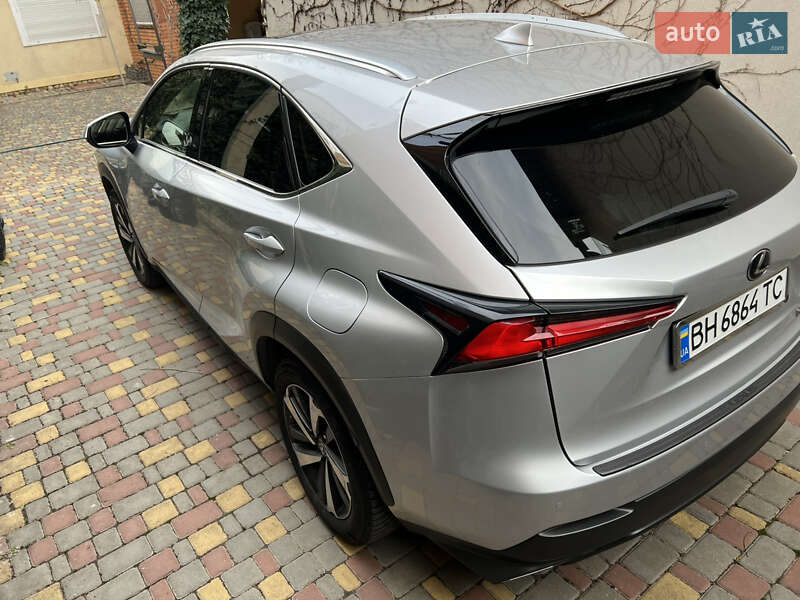 Внедорожник / Кроссовер Lexus NX 2019 в Одессе