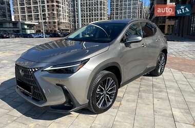 Внедорожник / Кроссовер Lexus NX 2022 в 