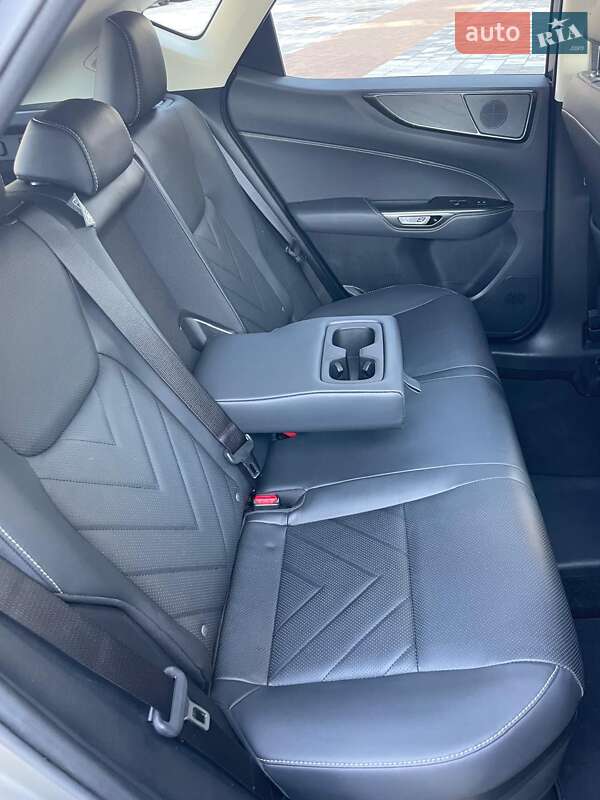Позашляховик / Кросовер Lexus NX 2022 в Києві