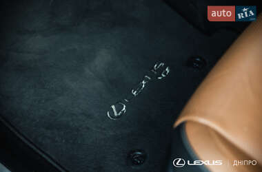 Позашляховик / Кросовер Lexus NX 2020 в 