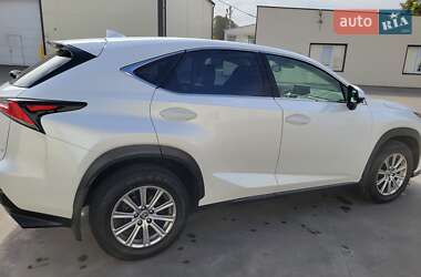 Внедорожник / Кроссовер Lexus NX 2019 в 