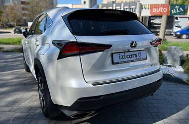 Внедорожник / Кроссовер Lexus NX 2018 в 