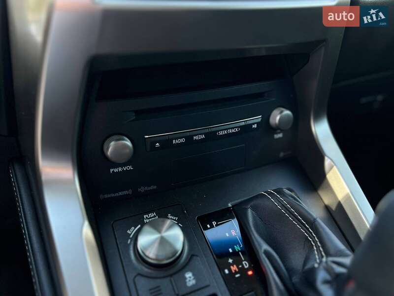 Внедорожник / Кроссовер Lexus NX 2018 в Львове