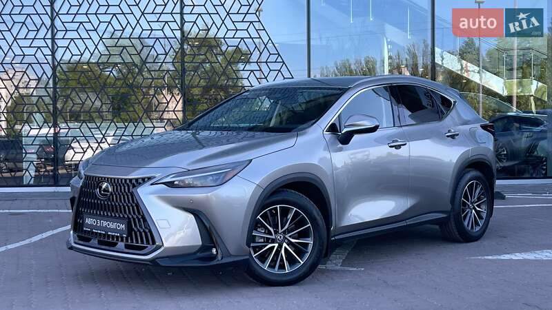 Внедорожник / Кроссовер Lexus NX 2022 в 