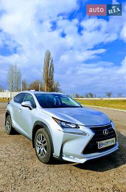 Внедорожник / Кроссовер Lexus NX 2015 в Одессе