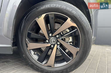 Внедорожник / Кроссовер Lexus NX 2019 в 