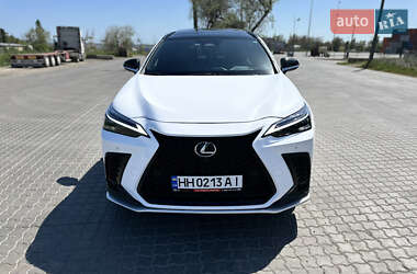 Внедорожник / Кроссовер Lexus NX 2022 в 