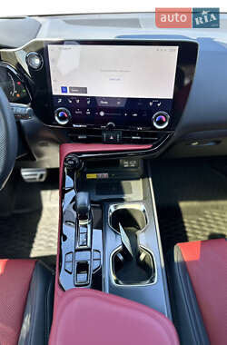 Внедорожник / Кроссовер Lexus NX 2022 в 