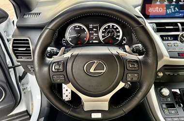 Позашляховик / Кросовер Lexus NX 2021 в 