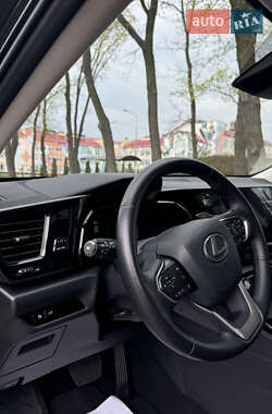 Внедорожник / Кроссовер Lexus NX 2022 в 