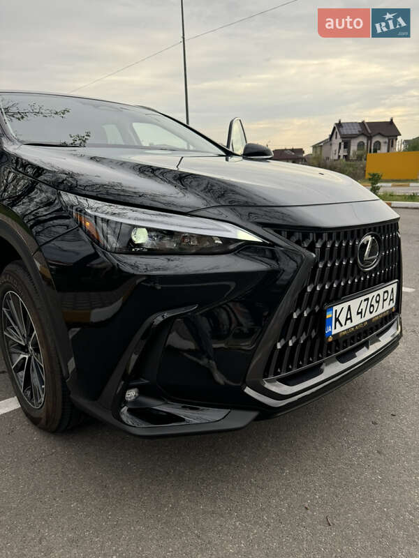 Внедорожник / Кроссовер Lexus NX 2022 в Киеве