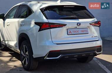Внедорожник / Кроссовер Lexus NX 2019 в 
