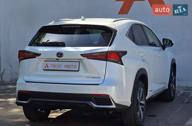 Внедорожник / Кроссовер Lexus NX 2019 в 