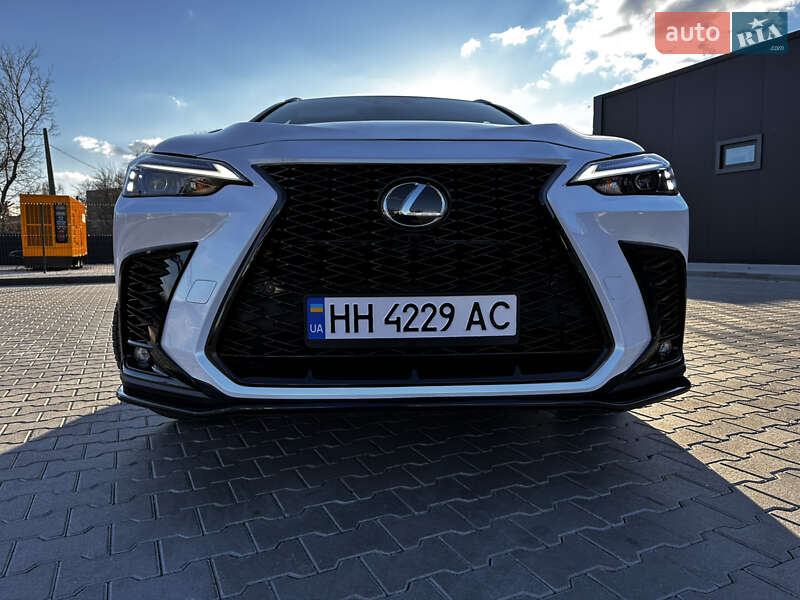 Внедорожник / Кроссовер Lexus NX 2022 в Одессе