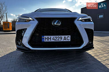 Внедорожник / Кроссовер Lexus NX 2022 в 