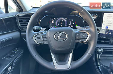 Внедорожник / Кроссовер Lexus NX 2022 в 