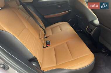 Позашляховик / Кросовер Lexus NX 2017 в 