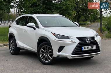 Позашляховик / Кросовер Lexus NX 2018 в Дніпрі