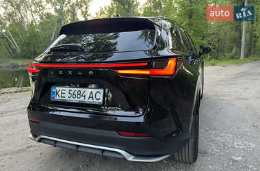 Внедорожник / Кроссовер Lexus NX 2022 в 