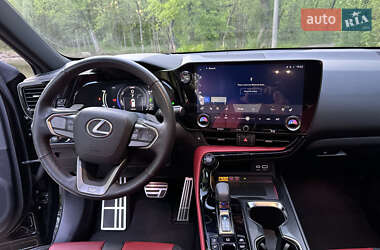 Внедорожник / Кроссовер Lexus NX 2022 в 