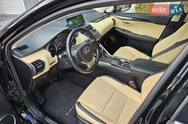 Внедорожник / Кроссовер Lexus NX 2016 в 
