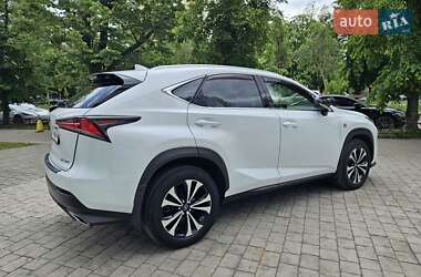 Внедорожник / Кроссовер Lexus NX 2018 в 