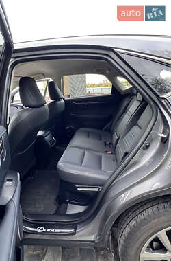 Внедорожник / Кроссовер Lexus NX 2019 в 