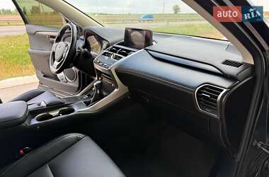 Внедорожник / Кроссовер Lexus NX 2019 в 