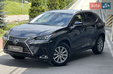 Позашляховик / Кросовер Lexus NX 2018 в 