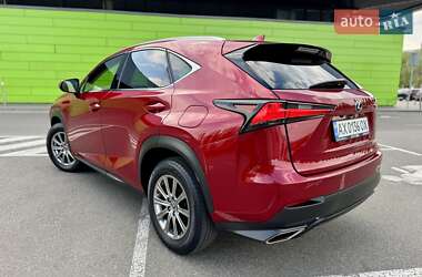 Внедорожник / Кроссовер Lexus NX 2019 в 