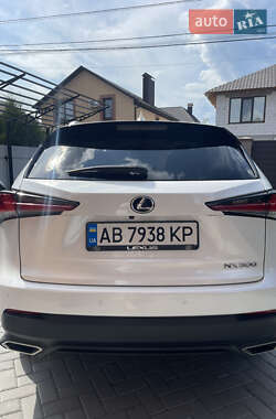 Внедорожник / Кроссовер Lexus NX 2021 в 